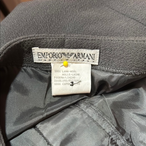 Vintage EUC Emporio Armani Beautifully Embellished Gray/Blue Suit Jacket/Skirt 🤩 - Picture 13 of 16